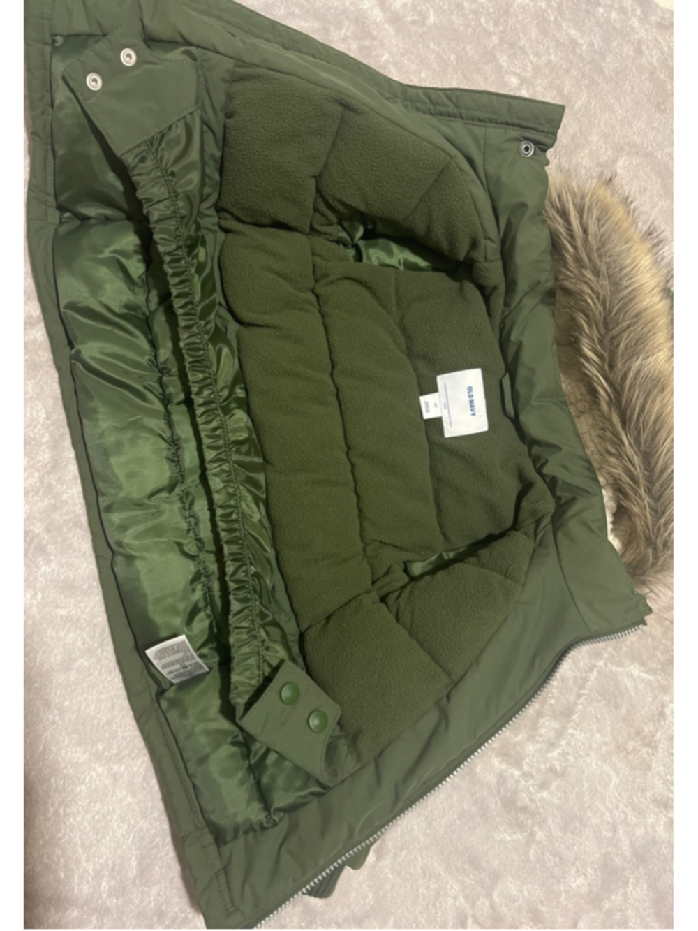 Boys Old Navy Water Resistant Hooded Snow Puffer Jacket 2T Green Faux Fur UNISEX - Picture 8 of 10